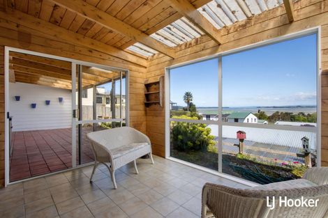 Photo of property in 4 Adela Stewart Drive West, Athenree, Katikati, 3177