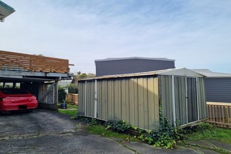 Photo of property in 45 Hobsonville Road, West Harbour, Auckland, 0618