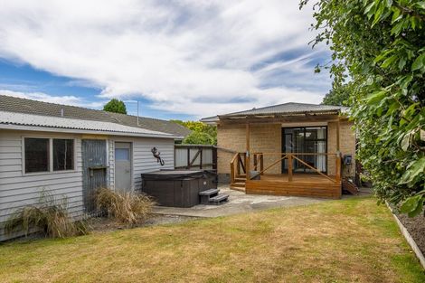 Photo of property in 29 Yardley Street, Avonhead, Christchurch, 8042