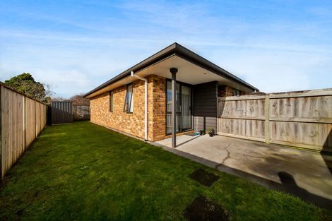 Photo of property in 10d Campbell Street, Hawera, 4610
