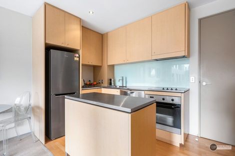 Photo of property in Sanctum Apartment, 10 Ebor Street, Te Aro, Wellington, 6011