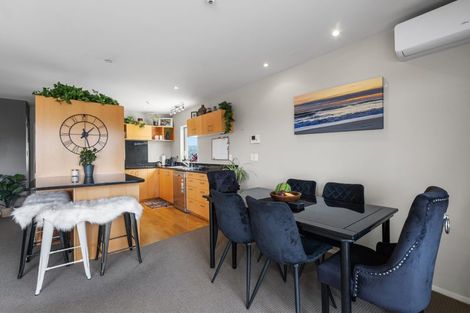 Photo of property in 2/1086 Papamoa Beach Road, Papamoa Beach, Papamoa, 3118