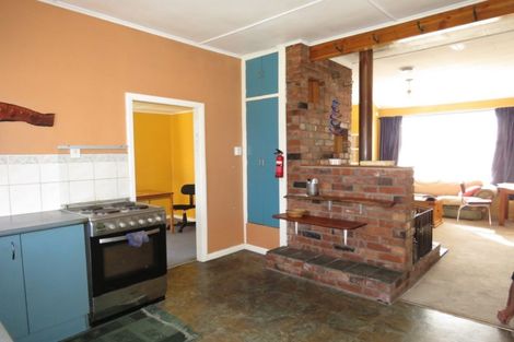 Photo of property in 58 Wakefield Street, Westport, 7825