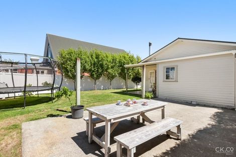 Photo of property in 388 Fergusson Drive, Heretaunga, Upper Hutt, 5018
