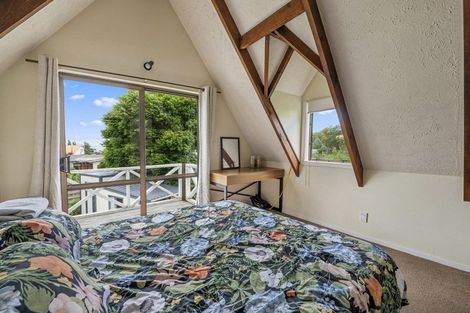 Photo of property in 19 Irwin Place, Kinloch, Taupo, 3377