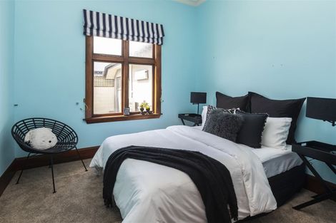 Photo of property in 121 Weston Road, St Albans, Christchurch, 8052