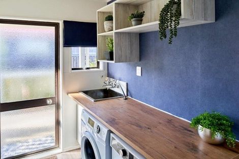 Photo of property in 77 Conclusion Street, Ascot Park, Porirua, 5024