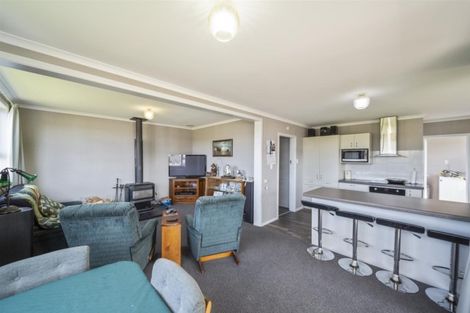 Photo of property in 19 Arthur Street, Hawera, 4674