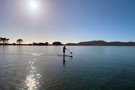 Photo of property in 104 Ti Kouka Crescent, Matarangi, Whitianga, 3592