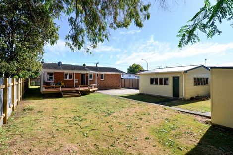 Photo of property in 175 Sandwich Road, St Andrews, Hamilton, 3200