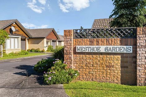 Photo of property in 15/262 Centreway Road, Orewa, 0931