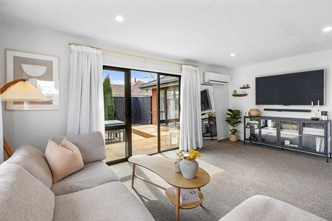 Photo of property in 2/71 Shirley Road, Shirley, Christchurch, 8013