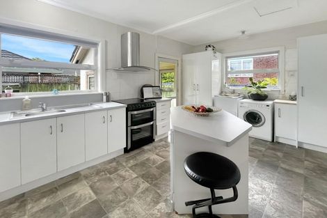 Photo of property in 51 Manawatu Street, Hokowhitu, Palmerston North, 4410