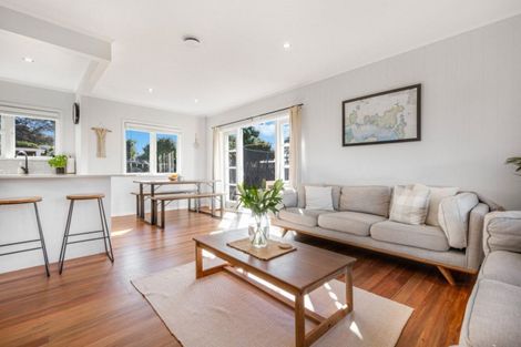 Photo of property in 14 Walters Road, Mount Wellington, Auckland, 1062