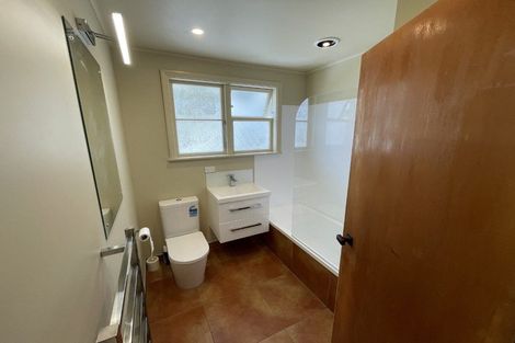 Photo of property in 12 Greer Crescent, Tawa, Wellington, 5028