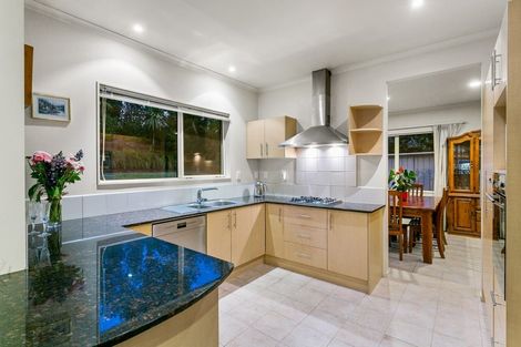 Photo of property in 18 Te Wharau Drive, Greenhithe, Auckland, 0632