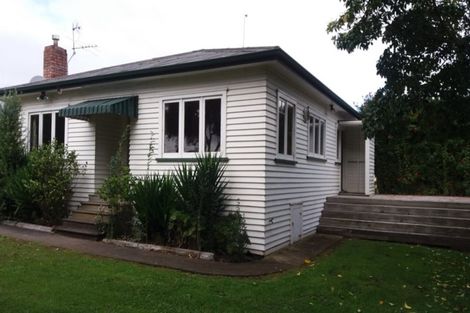Photo of property in 17 Boyd Avenue, Mangere Bridge, Auckland, 2022