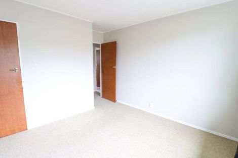 Photo of property in 24a Humphries Place, Awapuni, Palmerston North, 4412