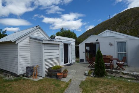 Photo of property in 52 Bledisloe Street, Kurow, 9435