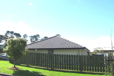 Photo of property in 30 Legacy Drive, Henderson, Auckland, 0612