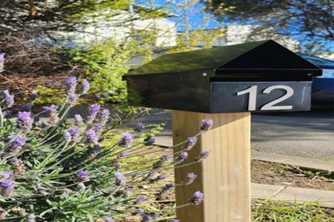 Photo of property in 12 Marina View, Paremata, Porirua, 5026