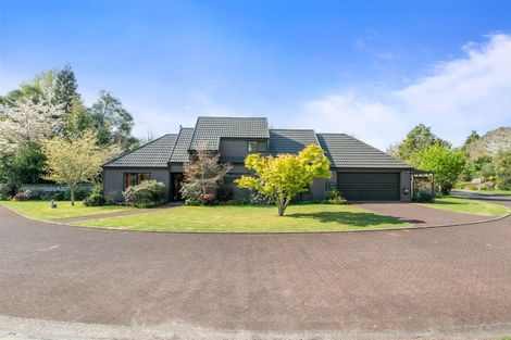 Photo of property in 38 Gemini Place, Kawaha Point, Rotorua, 3010