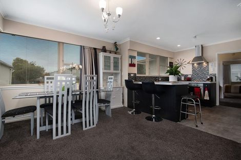 Photo of property in 3 Sutherland Crescent, Westbrook, Palmerston North, 4412