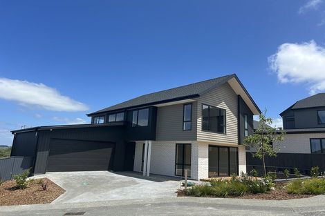 Photo of property in 19 Arawaru Avenue, Wainui, 0992