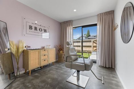 Photo of property in 60 Cyrus Street, Whalers Gate, New Plymouth, 4310