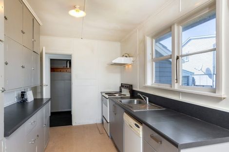 Photo of property in 3 Dix Crescent, Riversdale, Blenheim, 7201