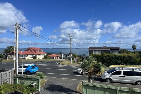 Photo of property in 1361b Whangaparaoa Road, Army Bay, Whangaparaoa, 0930