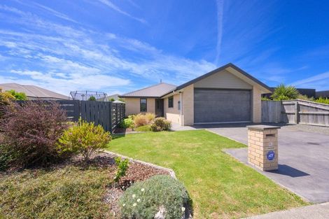 Photo of property in 16 Kakapo Lane, Motueka, 7120