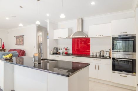 Photo of property in 11 Breton Close, Northwood, Christchurch, 8051