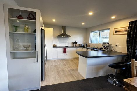Photo of property in 242 Ballintoy Park Drive, Welcome Bay, Tauranga, 3175