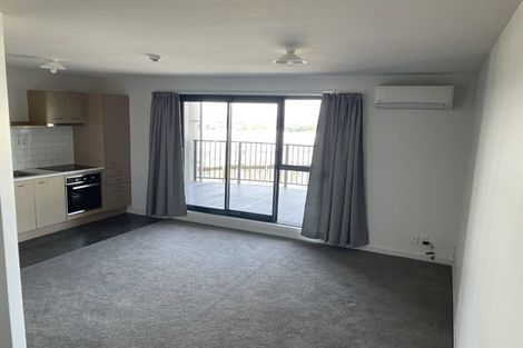 Photo of property in 8/241 Hinemoa Street, Birkenhead, Auckland, 0626