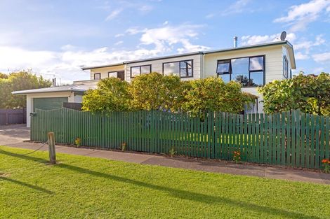 Photo of property in 11 Oak Street, Mangapapa, Gisborne, 4010