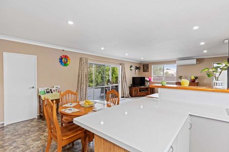 Photo of property in 105 Oxford Street, Ashhurst, 4810