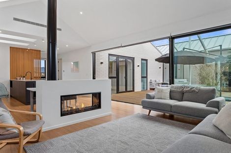 Photo of property in 1 Bunz Road, Halswell, Christchurch, 8025