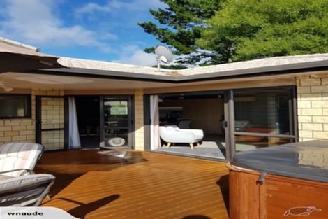 Photo of property in 10/64 Kawaha Point Road, Kawaha Point, Rotorua, 3010