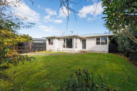 Photo of property in 4 Acacia Street, Kelvin Grove, Palmerston North, 4414