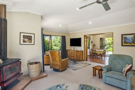 Photo of property in 140 Paetawa Road, Peka Peka, Waikanae, 5391