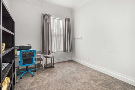 Photo of property in 11 Hurworth Place, College Estate, Whanganui, 4500