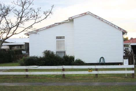 Photo of property in 4 Crosher Place, Silverdale, Hamilton, 3216