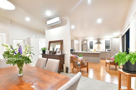 Photo of property in 26 Bayview Park Lane, Orewa, 0931