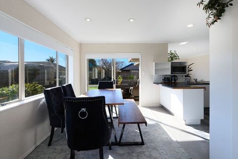 Photo of property in 6 Poinsettia Place, Mount Maunganui, 3116