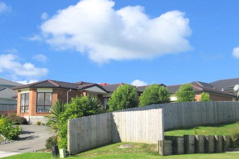 Photo of property in 6 Zeus Avenue, Henderson, Auckland, 0612