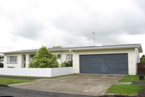 Photo of property in 1 Churchill Street, Pukekohe, 2120