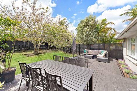 Photo of property in 14 Toru Street, Te Atatu Peninsula, Auckland, 0610