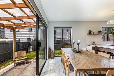 Photo of property in 9 Kearns Drive, Hobsonville, Auckland, 0616