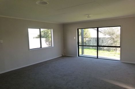 Photo of property in 37 Madison Avenue, Milson, Palmerston North, 4414